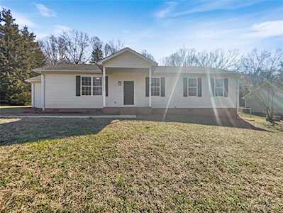 1185 Lyndsey Brook Ct Lincolnton, NC 28092
