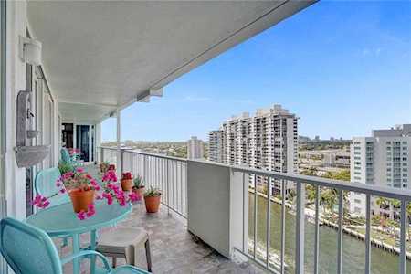 2800 E Sunrise Blvd #17C Fort Lauderdale, FL 33304
