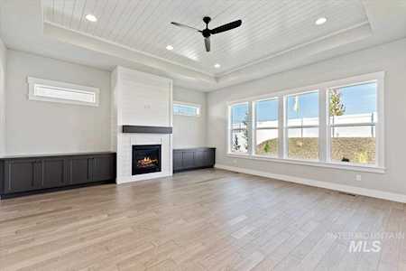 8194 Basin Cove Ave. Middleton, ID 83644