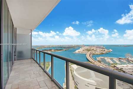 888 Biscayne Blvd #2604 Miami, FL 33132