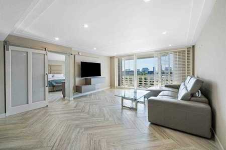 130 Sunrise Avenue #618 Palm Beach, FL 33480