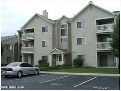 3909 Yardley Ct #311 Jeffersontown, KY 40299