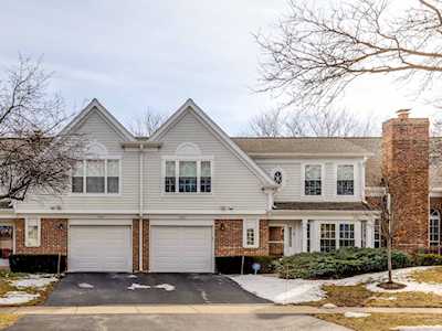 1607 W Portsmith Ln Arlington Heights, IL 60004