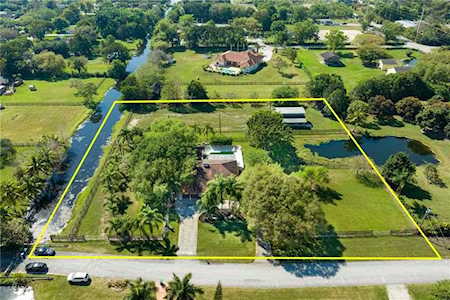 18900 SW 54th Pl Southwest Ranches, FL 33332