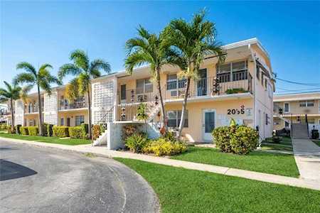 2065 NE 56th St #203 Fort Lauderdale, FL 33308