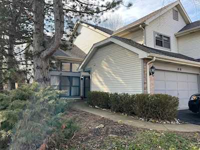 818 N Auburn Woods Dr Palatine, IL 60007