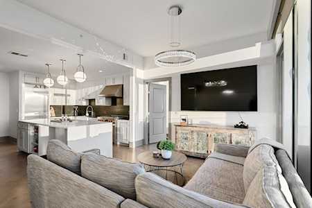 1616 West End Ave #1611 Nashville, TN 37203