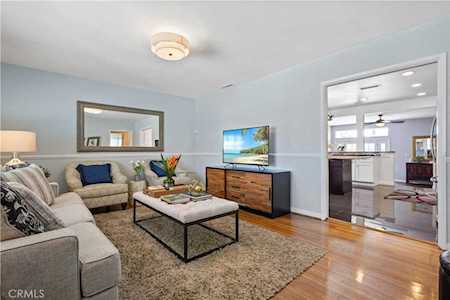 1600 E Cartagena St Long Beach, CA 90807