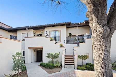 54 Via Solaz Rancho Santa Margarita, CA 92688