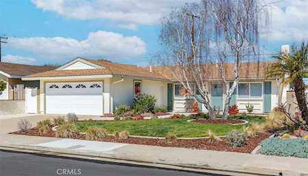 6331 Balmoral Drive Huntington Beach, CA 92647