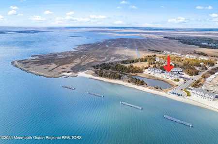 7 Mariners Pointe W Point Little Egg Harbor, NJ 08087