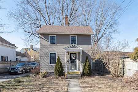 11 Duke St East Greenwich, RI 02818