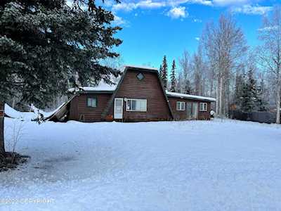 24833 N Otter Lake Loop Willow, AK 99688