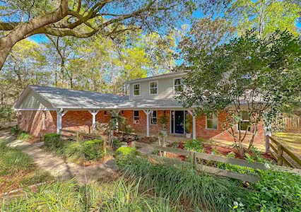 1084 Maclay Rd Tallahassee, FL 32312