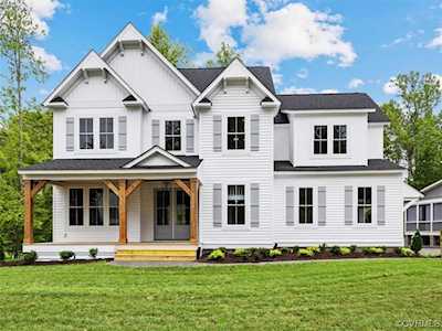 17707 Blue Island Place Moseley, VA 23120