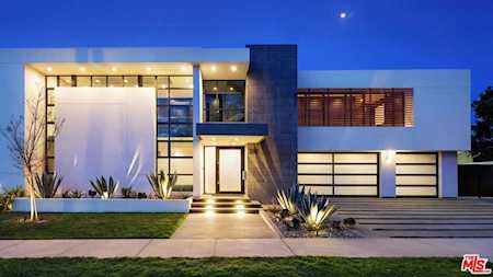 380 N Grenola St Pacific Palisades, CA 90272