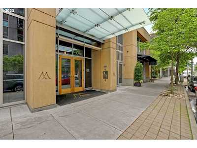 3570 S River PKWY #1207 Portland, OR 97239