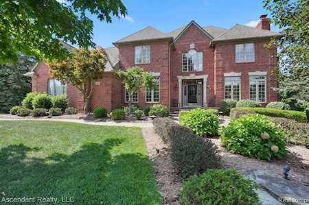 3458 S Century Oak Oakland, MI 48363