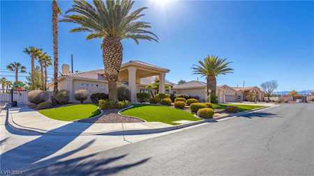 7521 Crystal Forrest Dr Las Vegas, NV 89117
