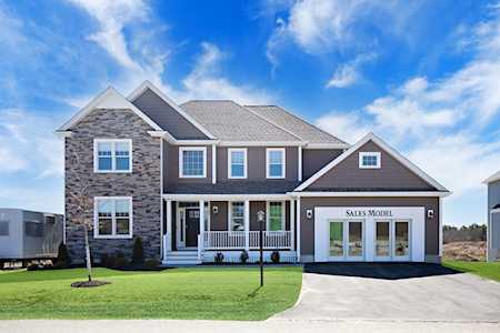 9 Thomas Mann Circle(Lot 5) Norfolk, MA 02056