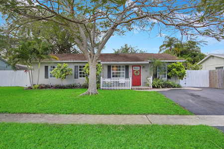 710 Cree Street Jupiter, FL 33458