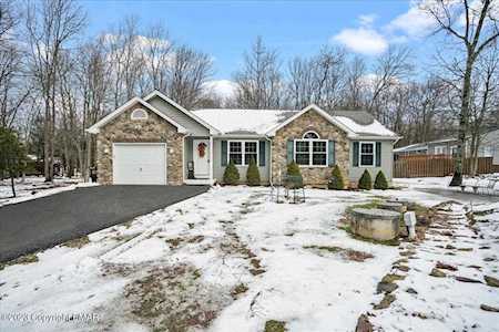 162 Buckhill Rd Albrightsville, PA 18210