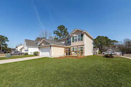 8978 Buck Run Ct North Charleston, SC 29406