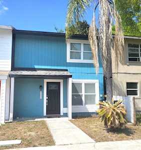 14222 Village Terrace Dr Tampa, FL 33624