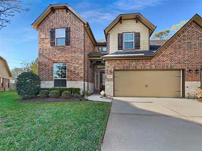 17911 Arapaho Hill Ln Humble, TX 77346
