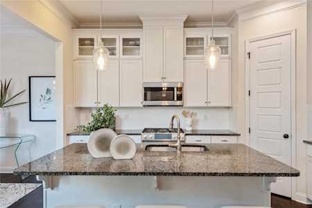 3312 Northampton Dr Charlotte, NC 28210