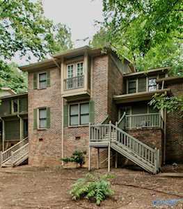 3016 SW Live Oak Lane Huntsville, AL 35802