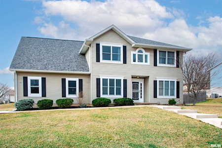 2400 W Imperial Dr Peoria, IL 61614