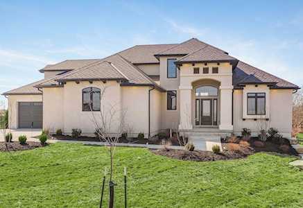 10646 S Bluestem Parkway Olathe, KS 66061