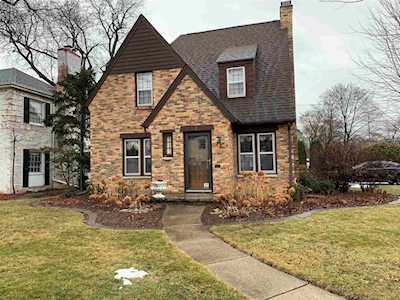 2 Winona Ct Appleton, City of Appleton, WI 54911