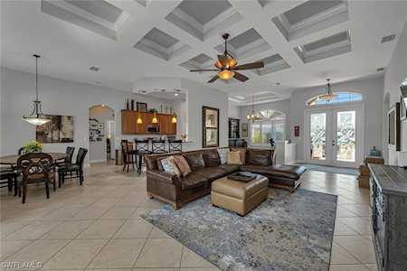 25090 Divot Dr Bonita Springs, FL 34135
