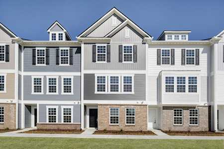 717 Axford Bay Dr Westfield, IN 46074