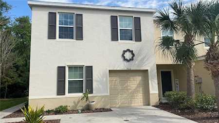 9832 Hound Chase Dr Gibsonton, FL 33534