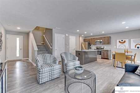 17014 Hawthorne Ave Omaha, NE 68118