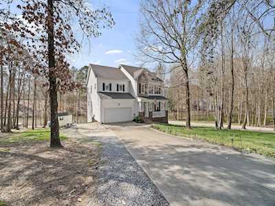 142 Regency Rd Mooresville, NC 28117