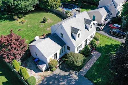 1041 Concord Avenue Belmont, MA 02478