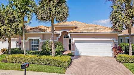 132 Glen Eagle Cir Naples, FL 34104