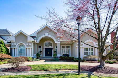 3606 Winterleaf Dr Louisville, KY 40207