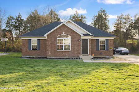 149 Chesapeake Trail Coxs Creek, KY 40013