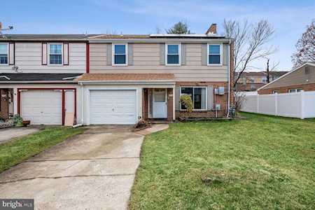 1716 Williamsburg Place Clementon, NJ 08021