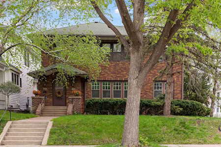 923 Lincoln Avenue Saint Paul, MN 55105