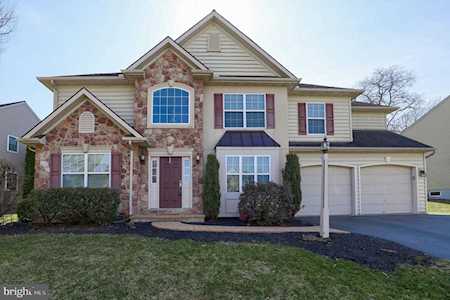 10 Cedar Chase Dr Mountville, PA 17554