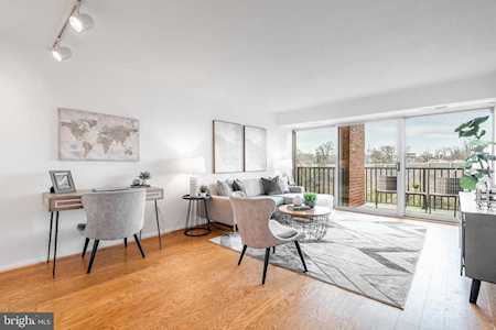 1300 Army Navy Dr #626 Arlington, VA 22202