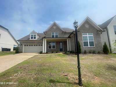 13522 Birch Bend Olive Branch, MS 38654