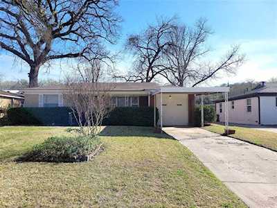 5429 Santa Marie Avenue Fort Worth, TX 76114
