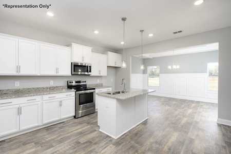 2142 Pathfinder Drive Murfreesboro, TN 37127
